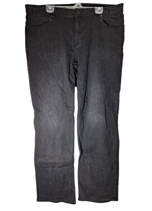 Calvin Klein Men’s Regular Fit Straight Leg Jeans Size 40x32 Black Denim 5-Pocket