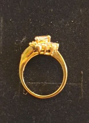 Vintage Engagement Wedding Ring Gold Tone CZ Cubic Zirconia Swirl Size 5.5