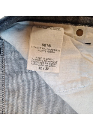Levis 501 Original Fit Straight Leg Blue Denim Jeans W46 L30
