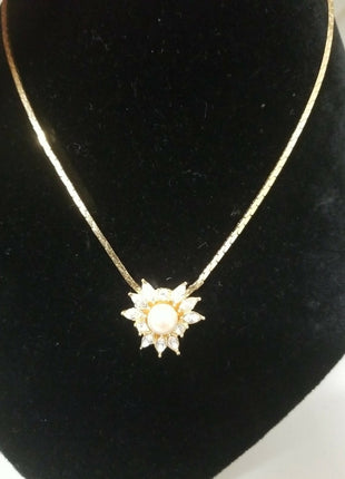 Vintage Christian Dior Crystal & Pearl Flower Gold Tone Necklace 