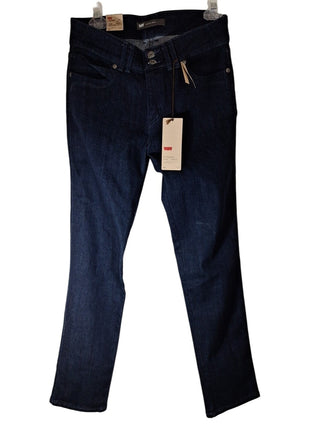 NWT Levi’s Women’s Mid Rise Skinny Leg Jeans Size 8M Dark Wash Blue Denim