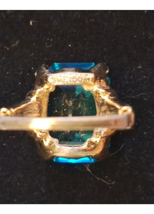 Vintage VENDOME Teal Stone Gold Tone Cocktail Ring Square Shank Adjusts Size 1-5