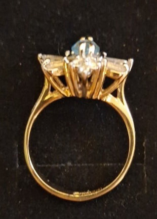 Vintage 18K HGE Cocktail Ring Faux Blue Stone and Rhinestone Cluster Size 8.5 A
