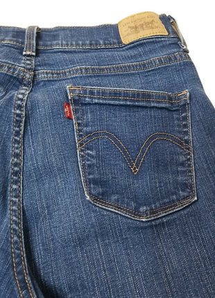 Levis Perfectly Slimming 548 Womens Bermuda Denim Shorts Size 12 Stretch Jeans