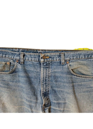 Levis 550 Relaxed Fit Mens Jeans 38x32 Medium Wash Classic Denim Casual Wear