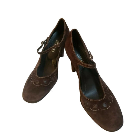 Arturo Chiang Dark Brown Suede Heels size 6.5 M Leather Brazil