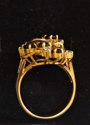 Vintage Cocktail Ring Gold Tone Faux Black Onyx Rhinestone Cluster Size 7.5