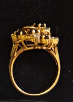 Vintage Cocktail Ring Gold Tone Faux Black Onyx Rhinestone Cluster Size 7.5