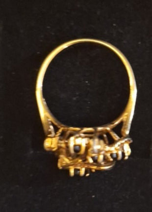 Vintage Cocktail Ring Gold Tone Faux Black Onyx Rhinestone Cluster Size 7.5