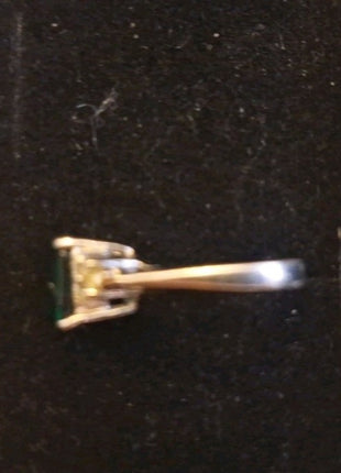 Vintage Silver Tone Dinner Ring Faux Green Emerald with Rhinestones Size 4.5