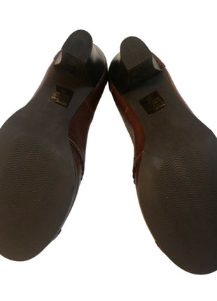 Nine West Brown Leather Heeled Pumps With Decorative Stitching & Lace Detail Size 7.5