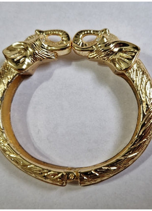 VINTAGE  DOUBLE ELEPHANT KISSING HEAD GOLD TONE CRYSTAL HINGED CUFF BRACELET