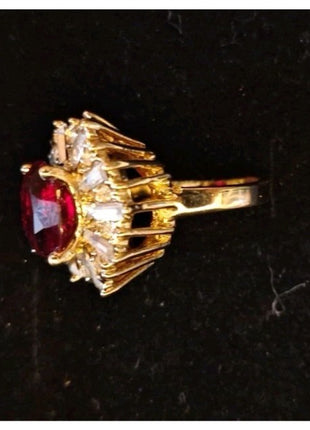 Vintage 14KT GF ESPO Cocktail Ring Faux Ruby Red and Rhinestone Cluster Size 7