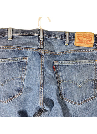 Levi's 550 Jeans Mens 40x30 Blue Denim Straight Leg Relaxed Fit 5-Pockets Medium