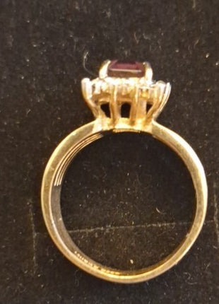Vintage 14KT GF ESPO Cocktail Ring Faux Amethyst Rhinestone Cluster Size 8