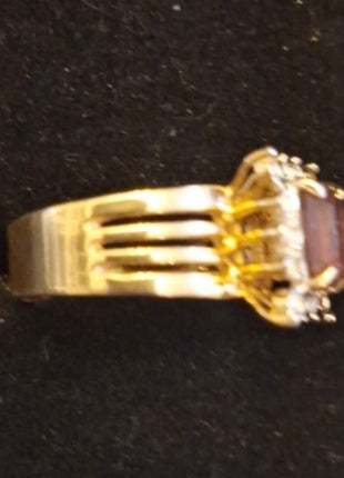 Vintage 14KT GF ESPO Cocktail Ring Faux Amethyst Rhinestone Cluster Size 8