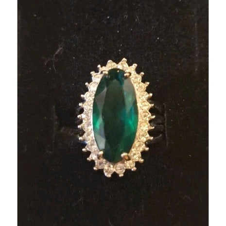 Vintage 18K GE Cocktail Ring Faux Green Emerald and Rhinestone Cluster Size 8 K
