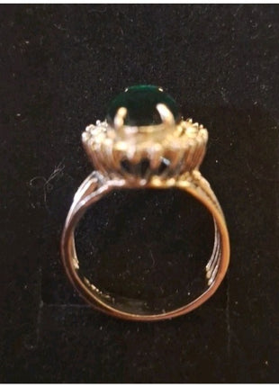 Vintage 18K GE Cocktail Ring Faux Green Emerald and Rhinestone Cluster Size 8 K